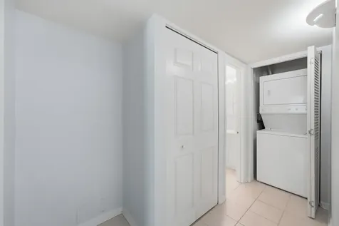 1621 North Windsor Drive Arlington Heights IL 60004