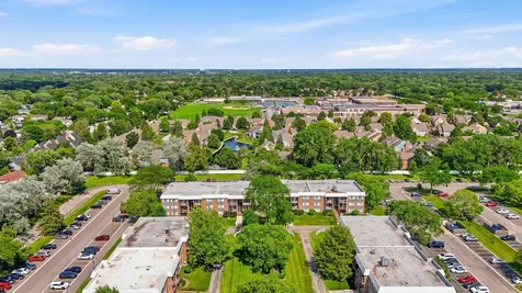 1621 North Windsor Drive Arlington Heights IL 60004