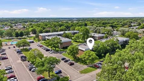 1621 North Windsor Drive Arlington Heights IL 60004