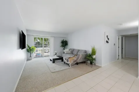 1621 North Windsor Drive Arlington Heights IL 60004
