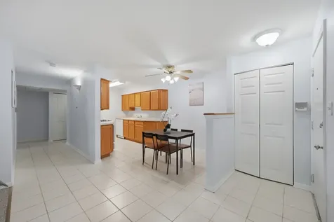 1621 North Windsor Drive Arlington Heights IL 60004