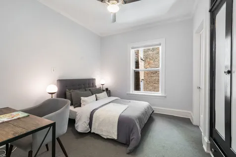 6225 North Kenmore Avenue Chicago IL 60660