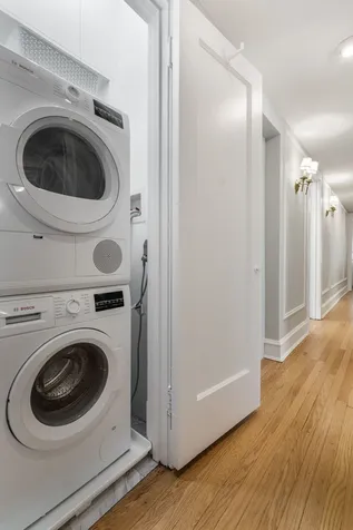 6225 North Kenmore Avenue Chicago IL 60660