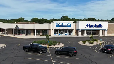 1876 South West Avenue Freeport IL 61032