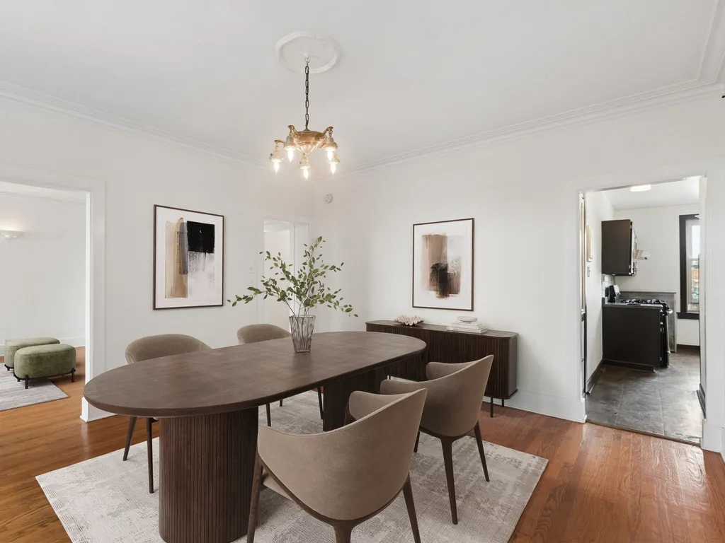 1044 West Balmoral Avenue Chicago IL 60640