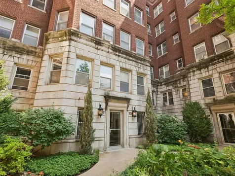 1044 West Balmoral Avenue Chicago IL 60640
