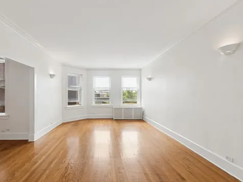 1044 West Balmoral Avenue Chicago IL 60640