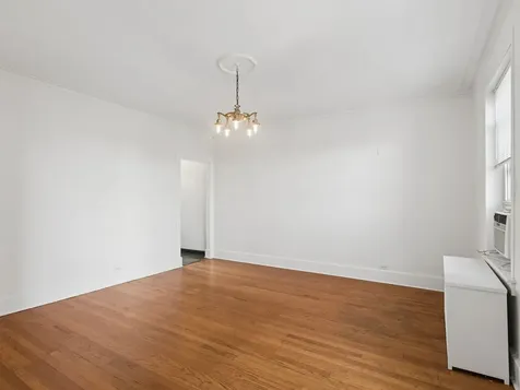 1044 West Balmoral Avenue Chicago IL 60640