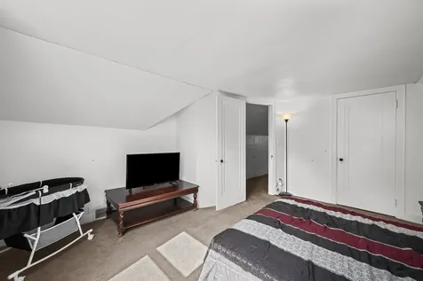 802 27TH Avenue Moline IL 61265