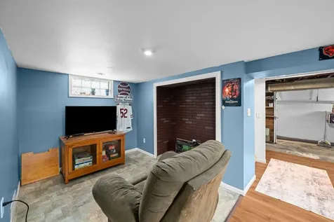 802 27TH Avenue Moline IL 61265