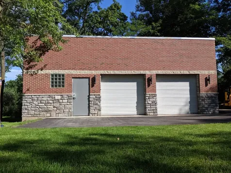 19W676 99TH Street Lemont IL 60439