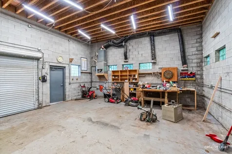 19W676 99TH Street Lemont IL 60439