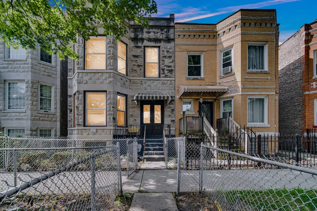 4019 West Arthington Street Chicago IL 60612
