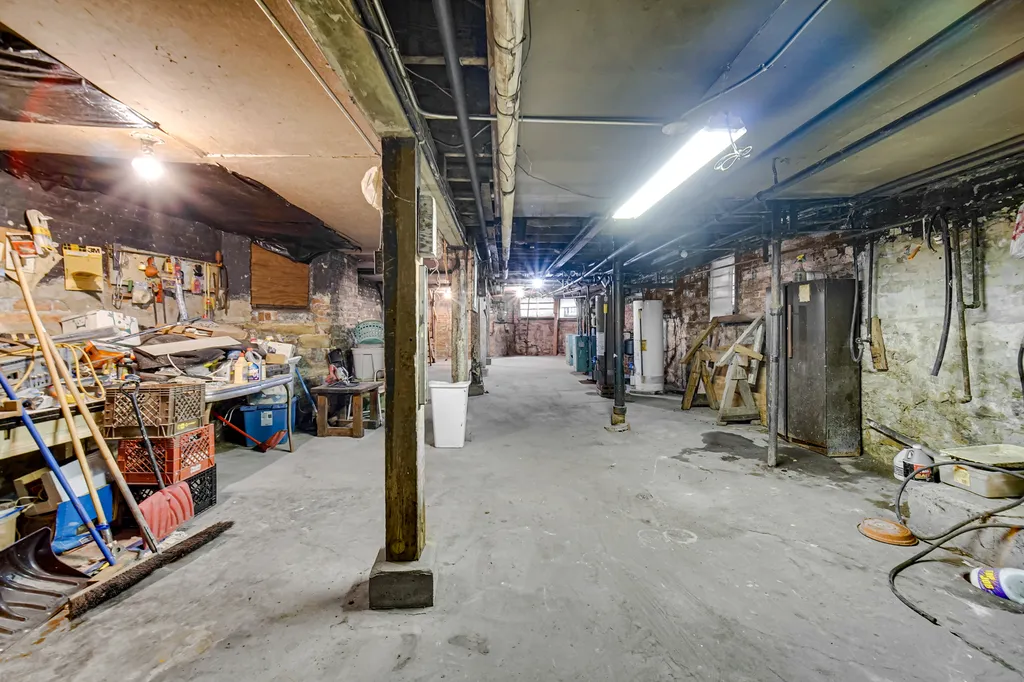 4019 West Arthington Street Chicago IL 60612