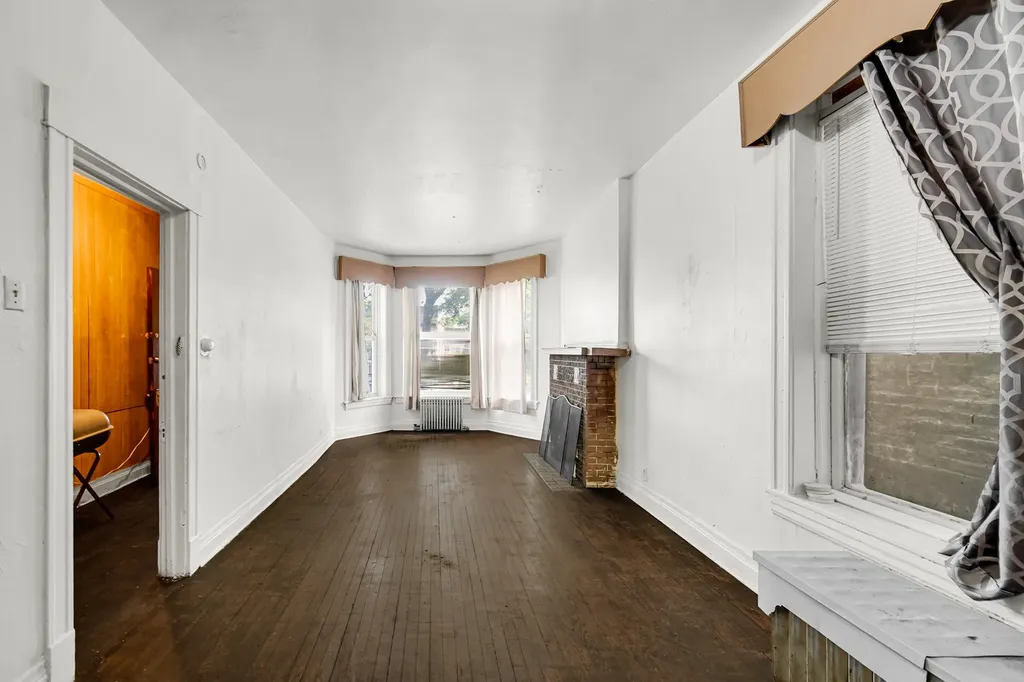 4019 West Arthington Street Chicago IL 60612