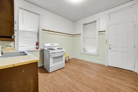 4019 West Arthington Street Chicago IL 60612