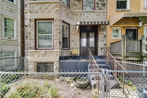 4019 West Arthington Street Chicago IL 60612