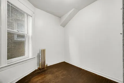 4019 West Arthington Street Chicago IL 60612