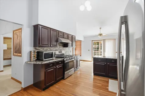 1173 North Clearwater Court Palatine IL 60067