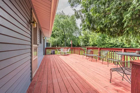 2504 West Fairview Lane Mchenry IL 60051