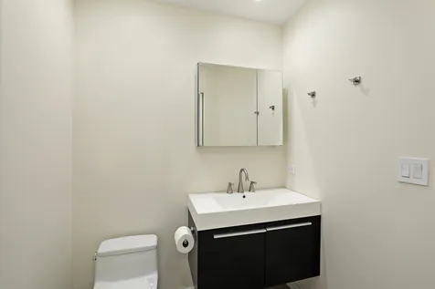 2013 Clover Road Northbrook IL 60062