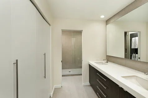 2013 Clover Road Northbrook IL 60062