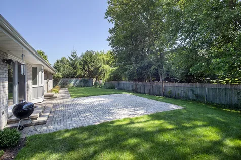 2013 Clover Road Northbrook IL 60062