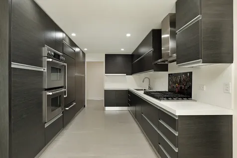 2013 Clover Road Northbrook IL 60062