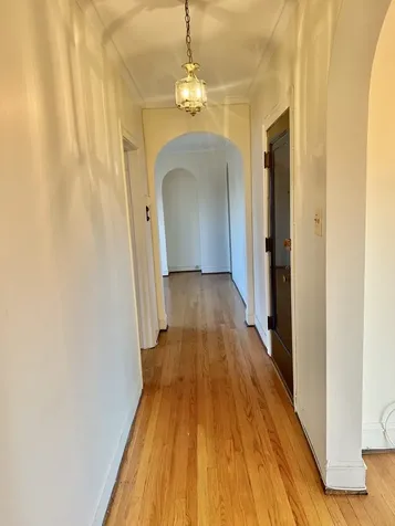 1436 West Thome Avenue Chicago IL 60660