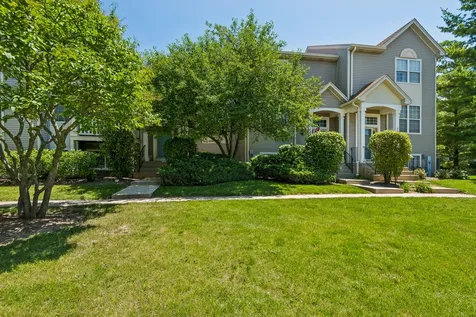 1584 Shire Court Gurnee IL 60031