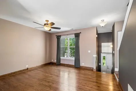 1584 Shire Court Gurnee IL 60031