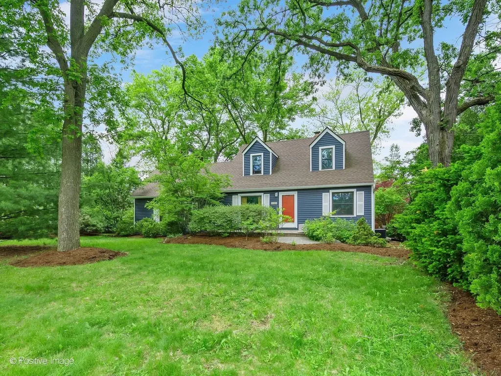 3904 Earlston Road Downers Grove IL 60515