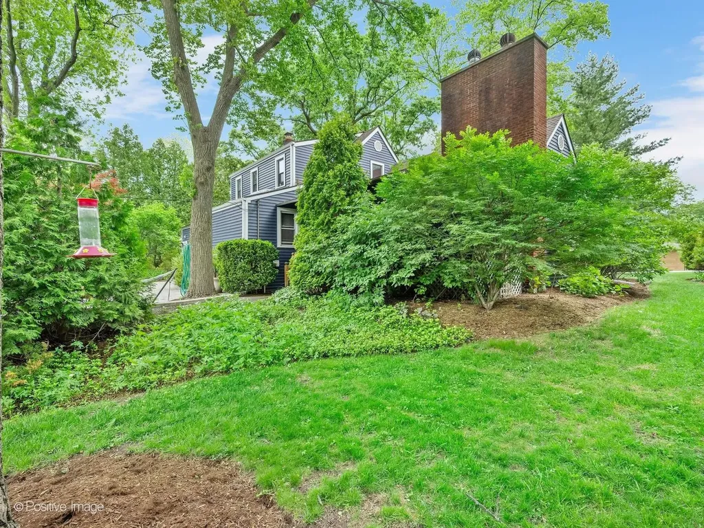 3904 Earlston Road Downers Grove IL 60515
