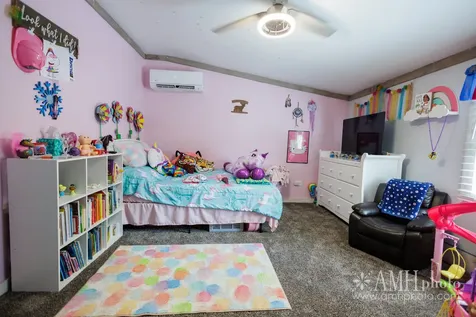 2 Elmwood Avenue Momence IL 60954