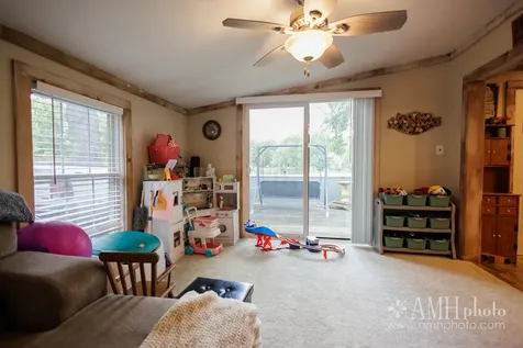 2 Elmwood Avenue Momence IL 60954
