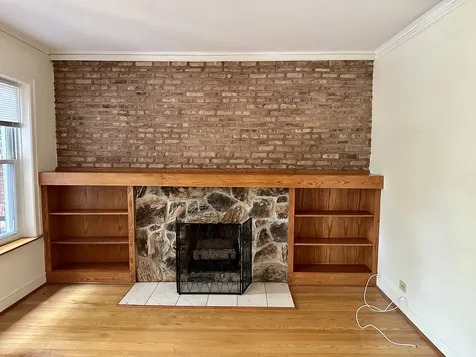6631 North Glenwood Avenue Chicago IL 60626
