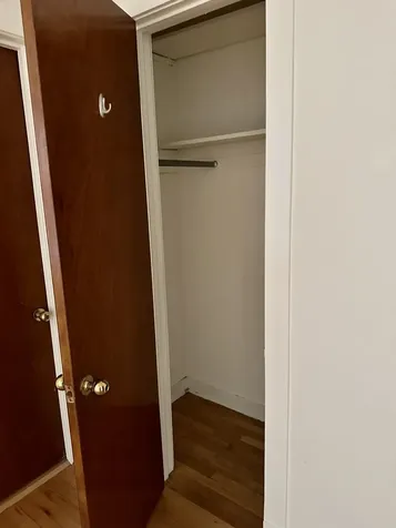 6631 North Glenwood Avenue Chicago IL 60626