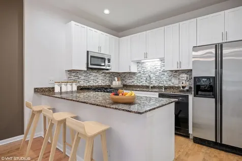 1345 South Indiana Parkway Chicago IL 60605