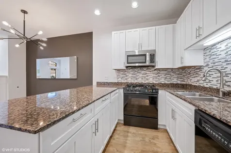 1345 South Indiana Parkway Chicago IL 60605