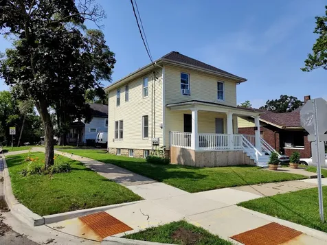 712 2ND Avenue Joliet IL 60433