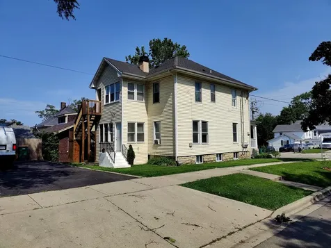 712 2ND Avenue Joliet IL 60433