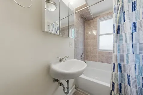 6735 South Eberhart Avenue Chicago IL 60637