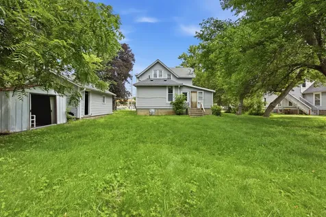 313 East Grant Highway Marengo IL 60152