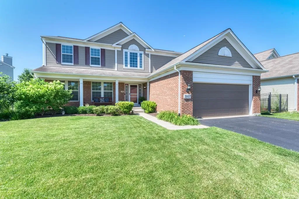 3507 Crestwood Lane Carpentersville IL 60110
