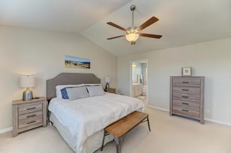 3507 Crestwood Lane Carpentersville IL 60110