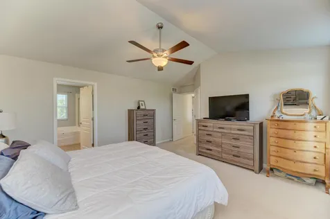 3507 Crestwood Lane Carpentersville IL 60110