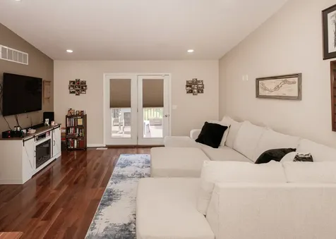 3657 Kennedy Drive East Moline IL 61244