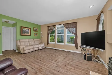 1004 Phelps Lane Shorewood IL 60404