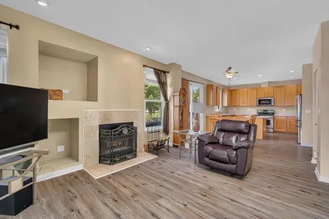 1004 Phelps Lane Shorewood IL 60404