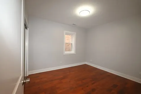 1630 West Thorndale Avenue Chicago IL 60660